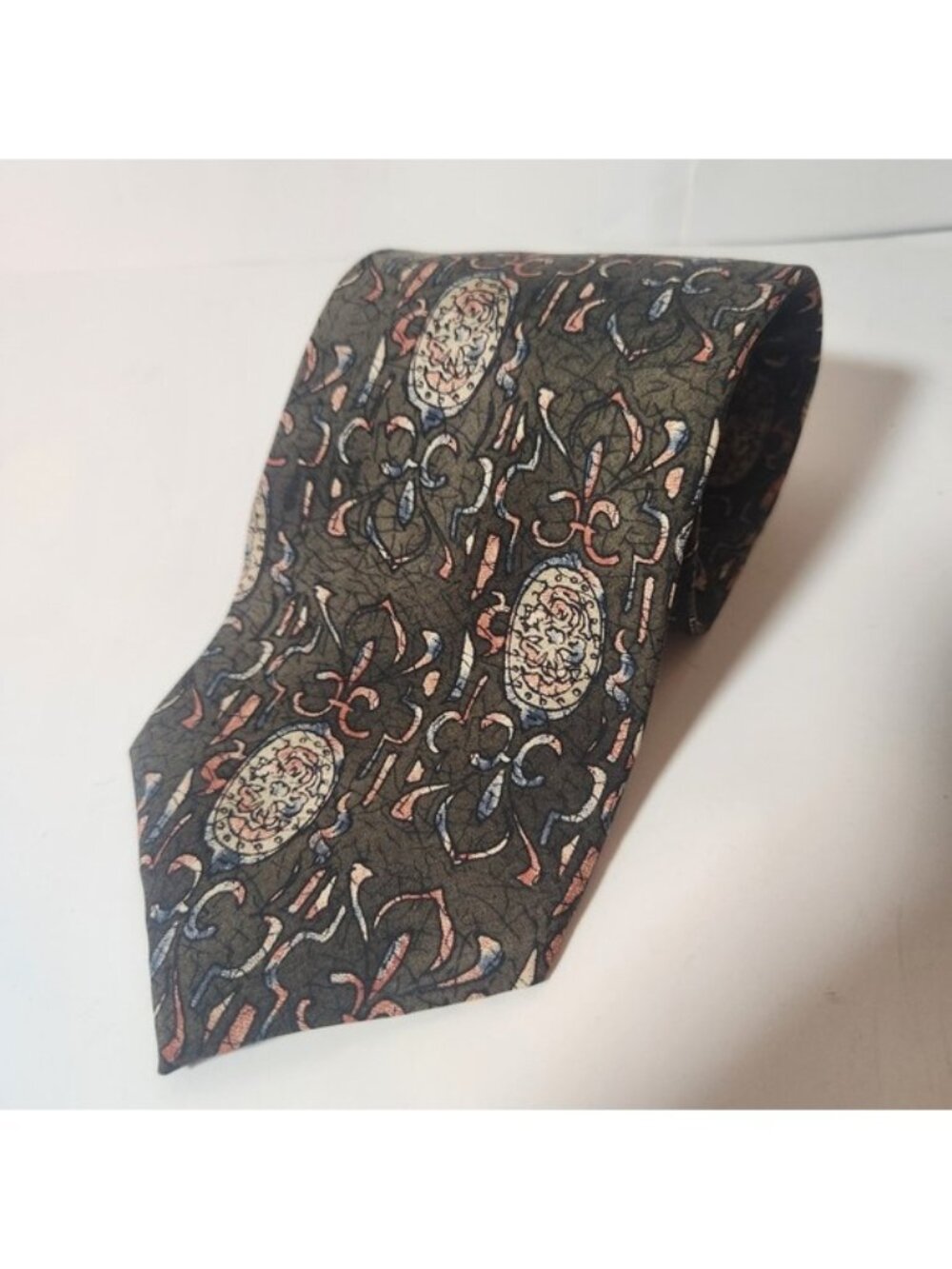 Brigatti‎ Mens Silk Necktie Olive Green Abstract Medallion Fleur-De-Lis